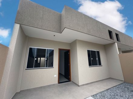 REF. 350 - Res. Guaporé -  Casa 02 quartos