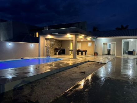 REF. 364 - Casa Balneário Riviera - Rua Tibagi
